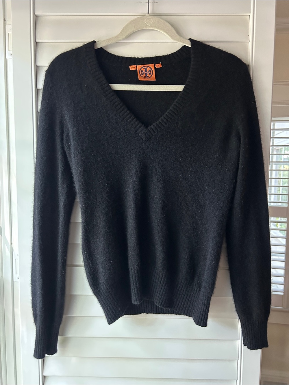 Tory Burch Black V-Neck Cashmere Sweater
